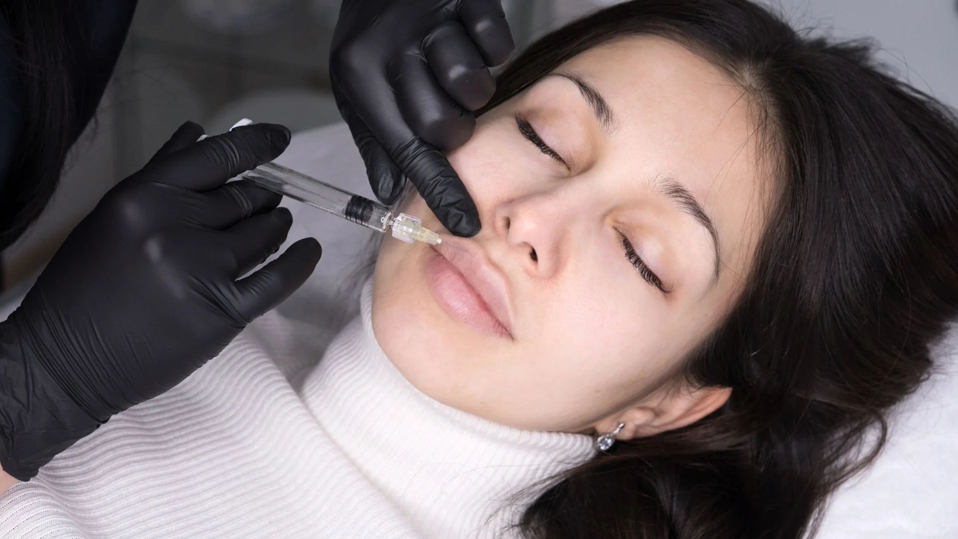 ¡Embellece tus labios con confianza y seguridad! Consulta con un profesional hoy mismo.