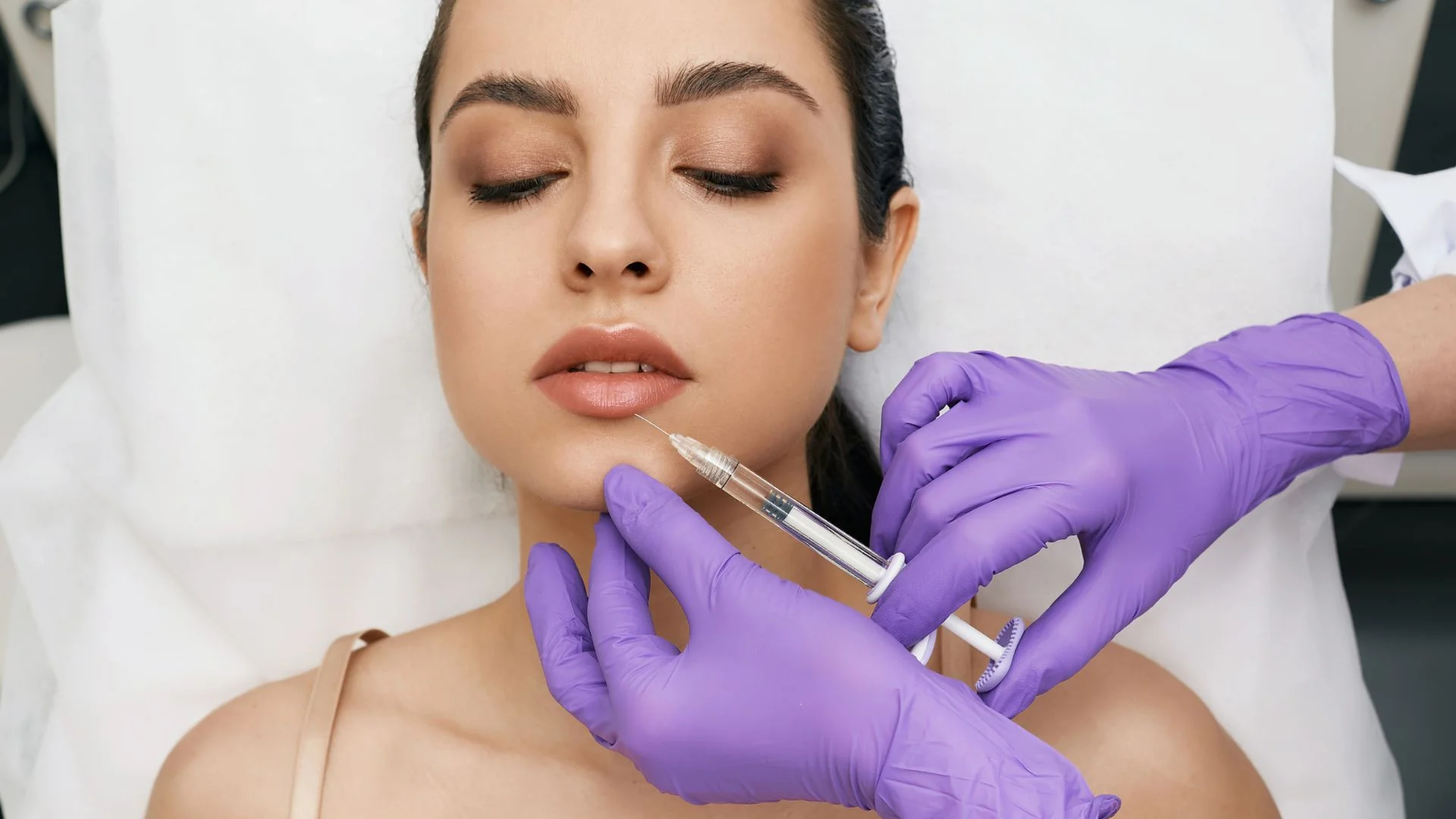 Eleva tu confianza con unos labios perfectos.